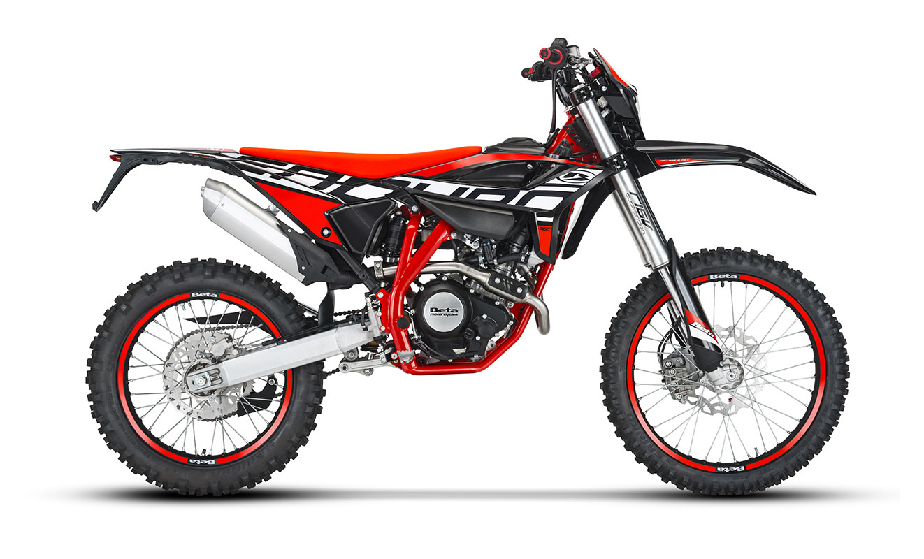 Bild von Beta RR 125ccm 4T LC, schwarz/rot  Enduro